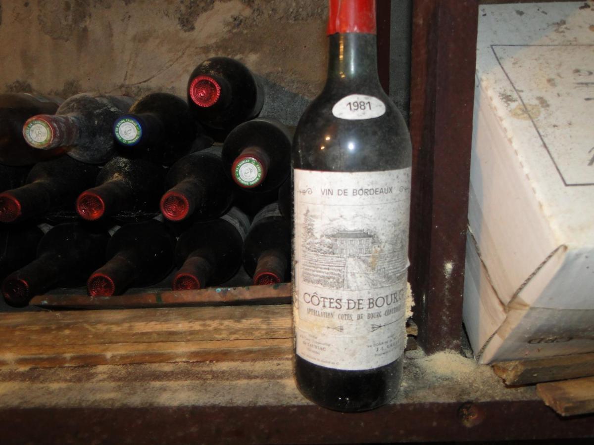 Chateau Monichot Organic Vineyard Tauriac  Exteriör bild